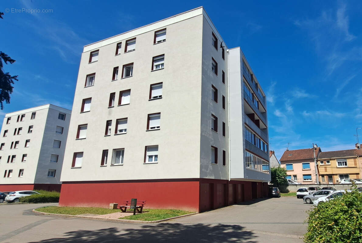 Appartement à DIGOIN