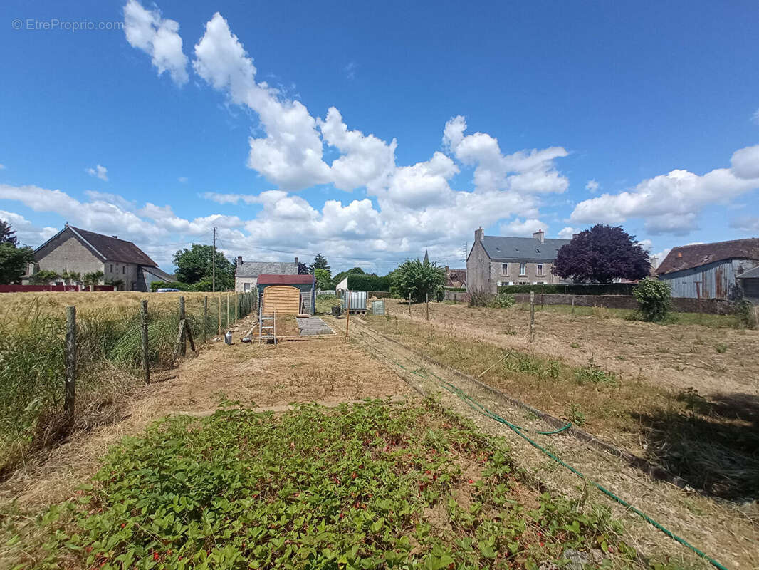 Terrain à CRUCHERAY