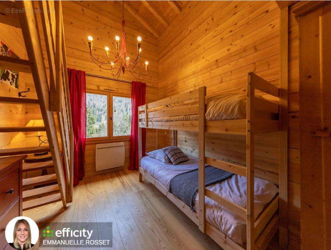 Maison à ESSERT-ROMAND