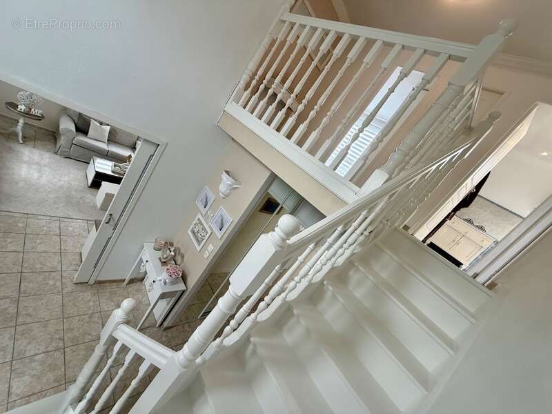 Maison à VILLEVEQUE