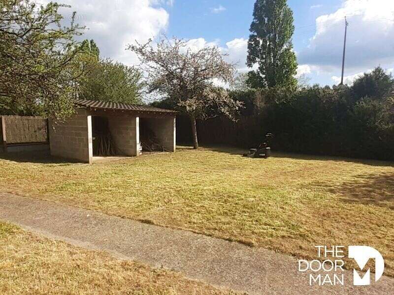 Maison à LE PERRAY-EN-YVELINES