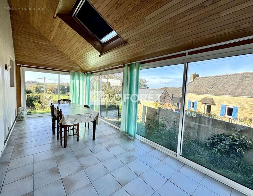 Maison à PLOUMILLIAU