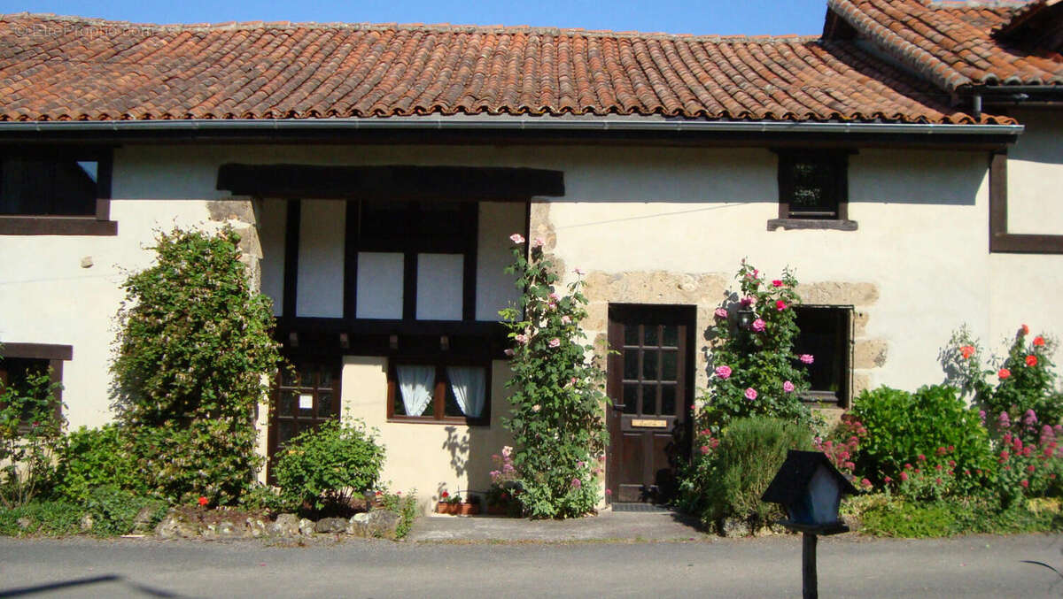 CORNEILLE - GITE (7) - Maison à PRESSIGNAC