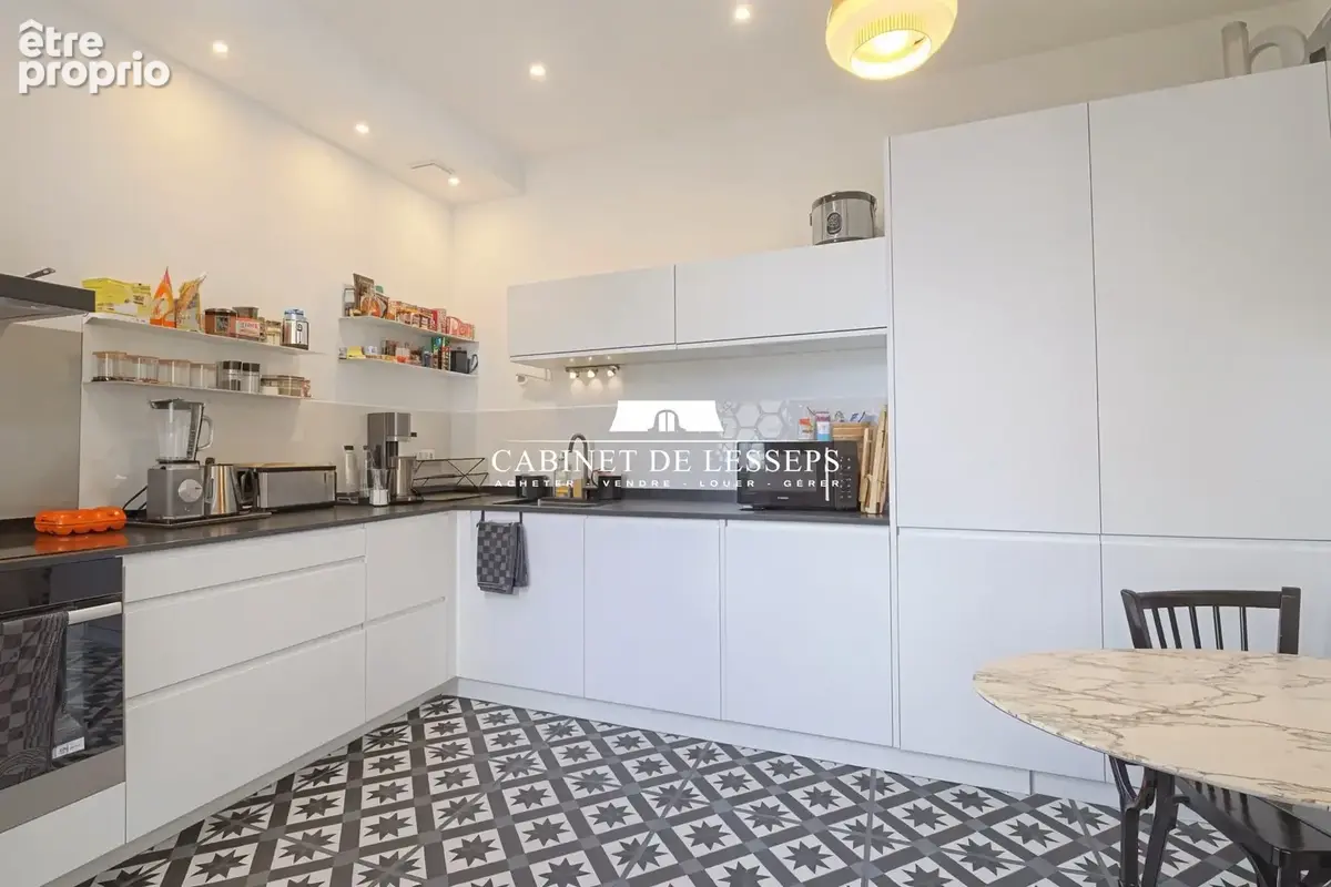 Appartement 72 m² à Bayonne  - photo 2