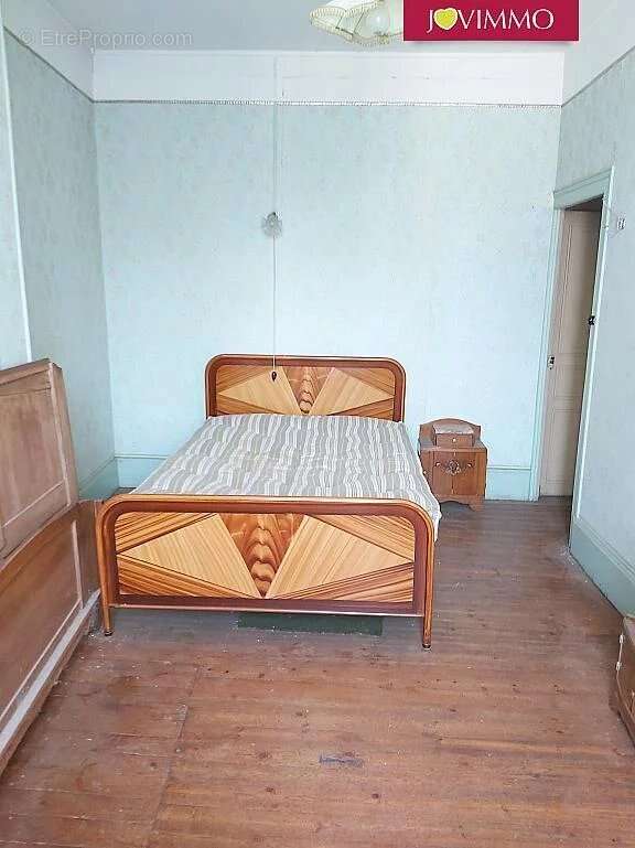 Maison à CHATEAUMEILLANT