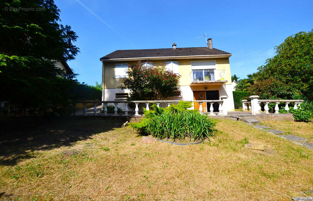 Maison à CHAPONOST
