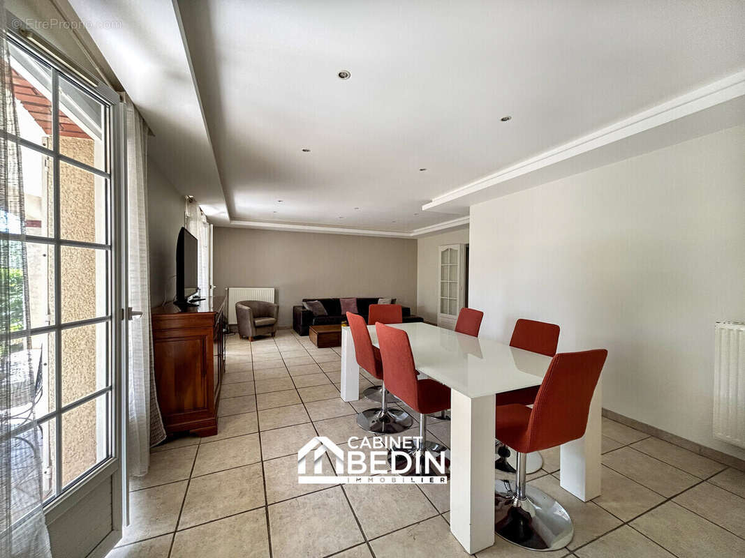 Maison 132 m² à Mondonville  - photo 4