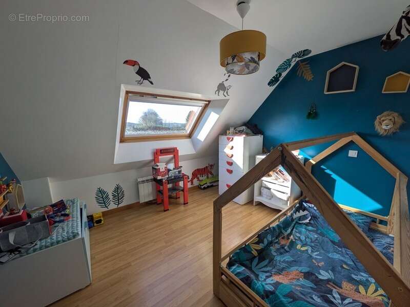 Saint tugdual maison de 110 m² 5 pièces 4 chambres avec vie de plain pied sur parcelle de 4479 m² - photo 17