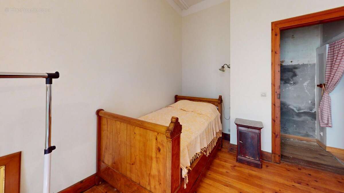 Maison ancienne sur 4 niveaux Allées d'Etigny - photo 9