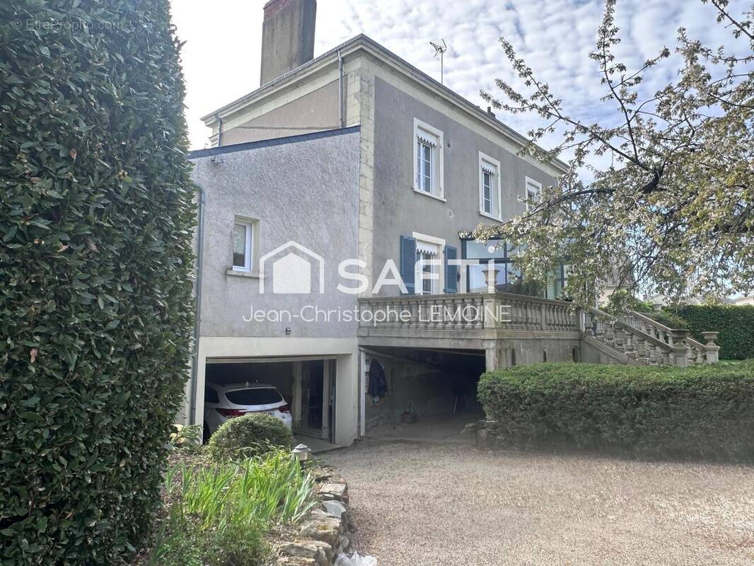 Photo 1 - Maison à CHATEAU-GONTIER