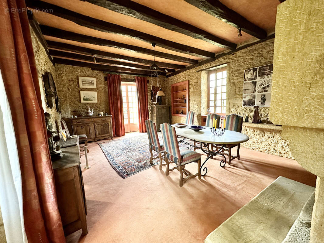 Maison à SARLAT-LA-CANEDA