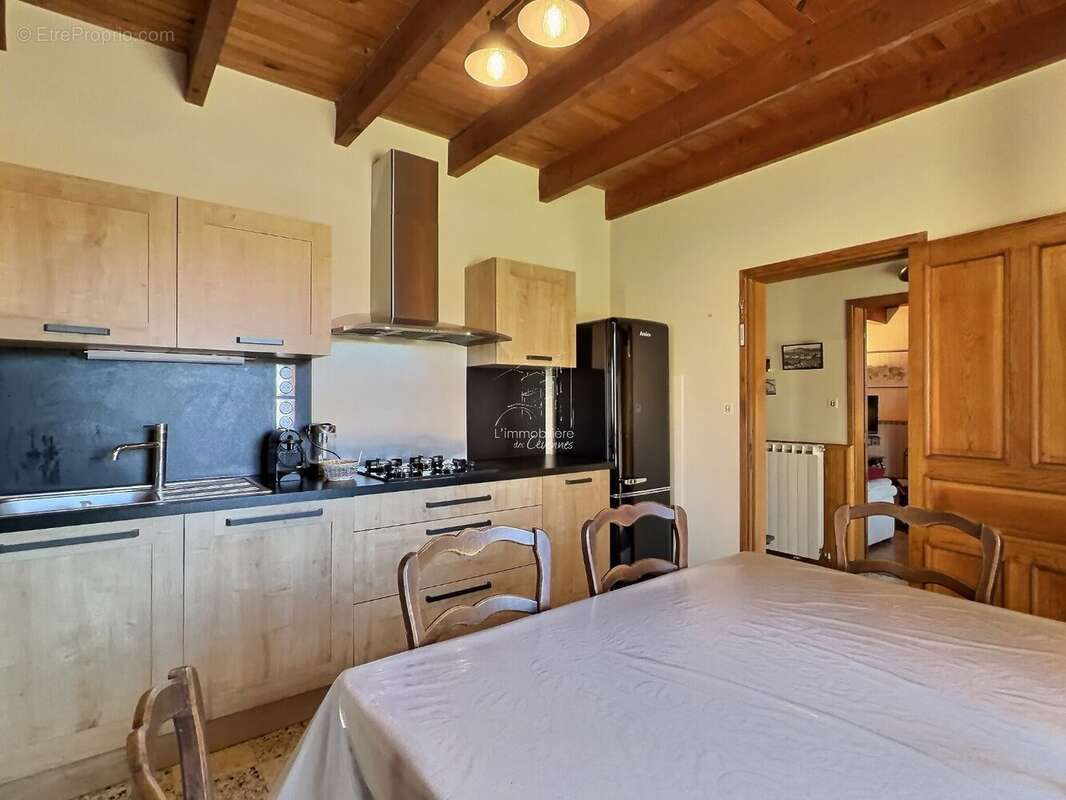 Maison à SAINT-SAUVEUR-CAMPRIEU