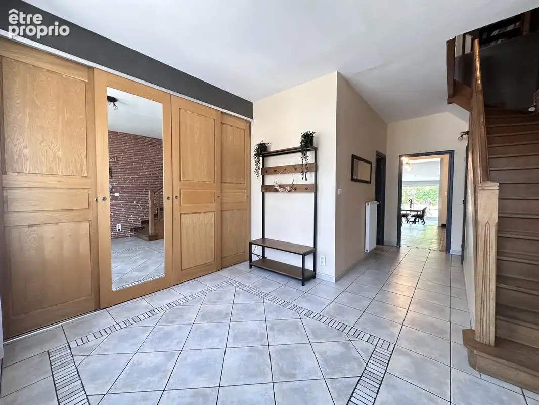Saint-Juery - Grande et confortable maison familiale T6 à proximité des commerces et écoles. - photo 10