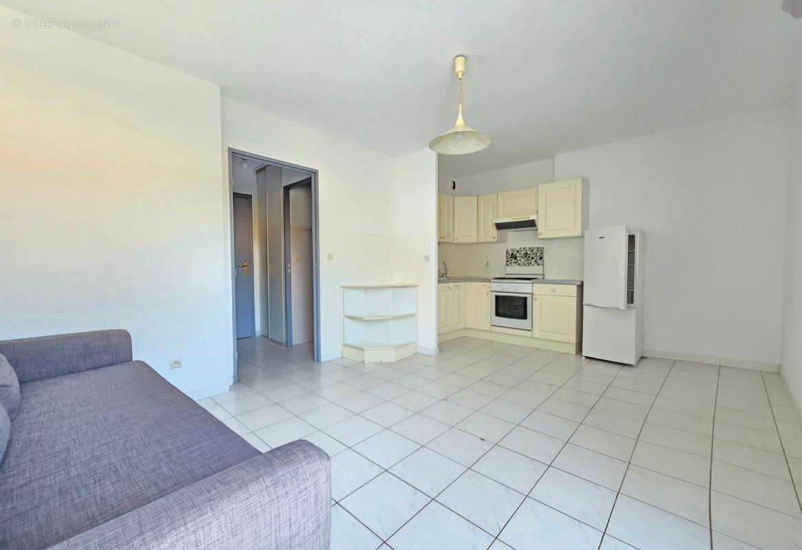 Appartement t1 avec terrasse à vendre résidence le florentin à sanary-sur-mer - photo 4