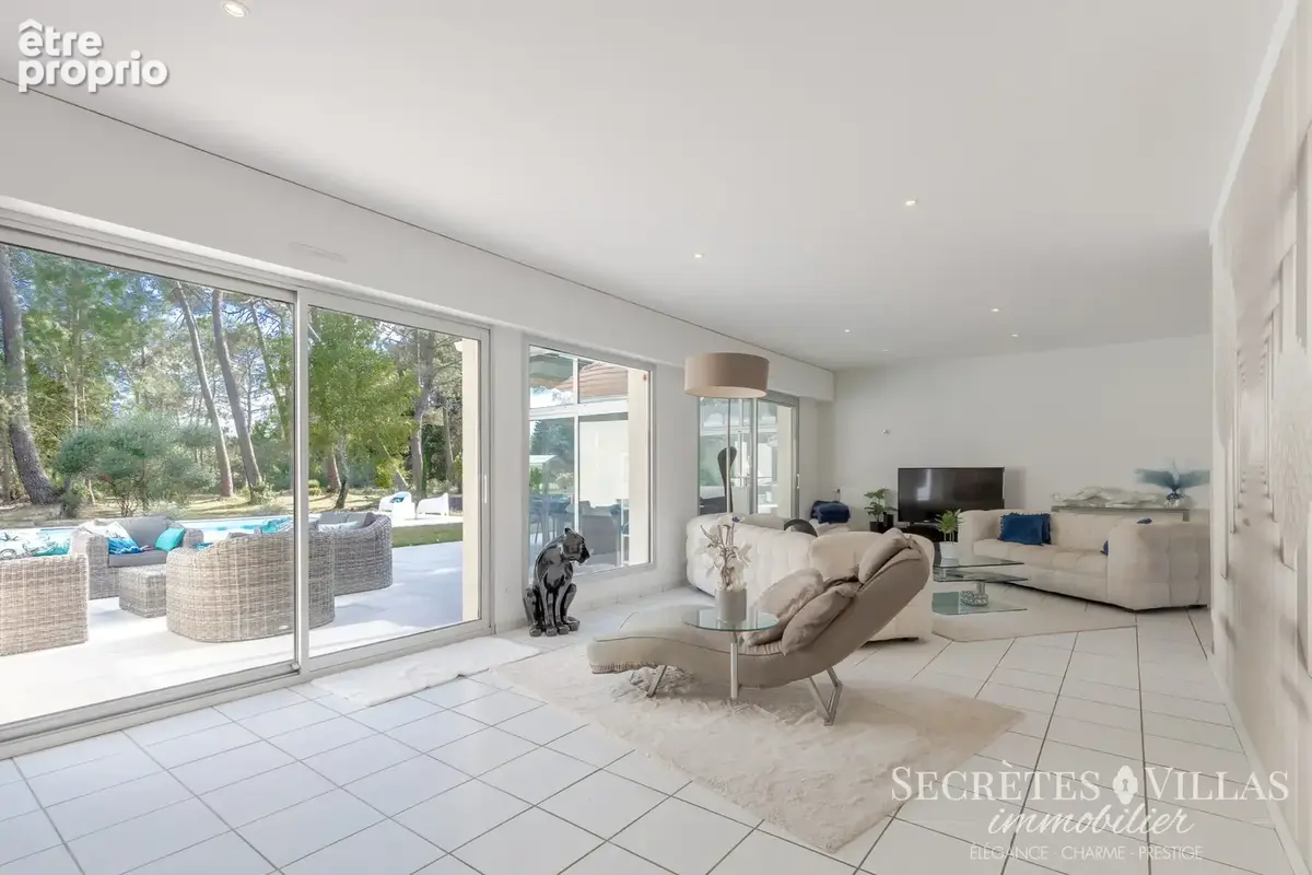 Pessac coeur du golf villa 210 m2 sur terrain  2211m2 - photo 4