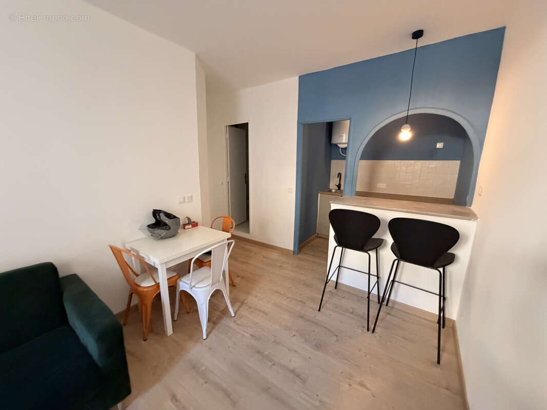 Appartement à MARSEILLE-3E