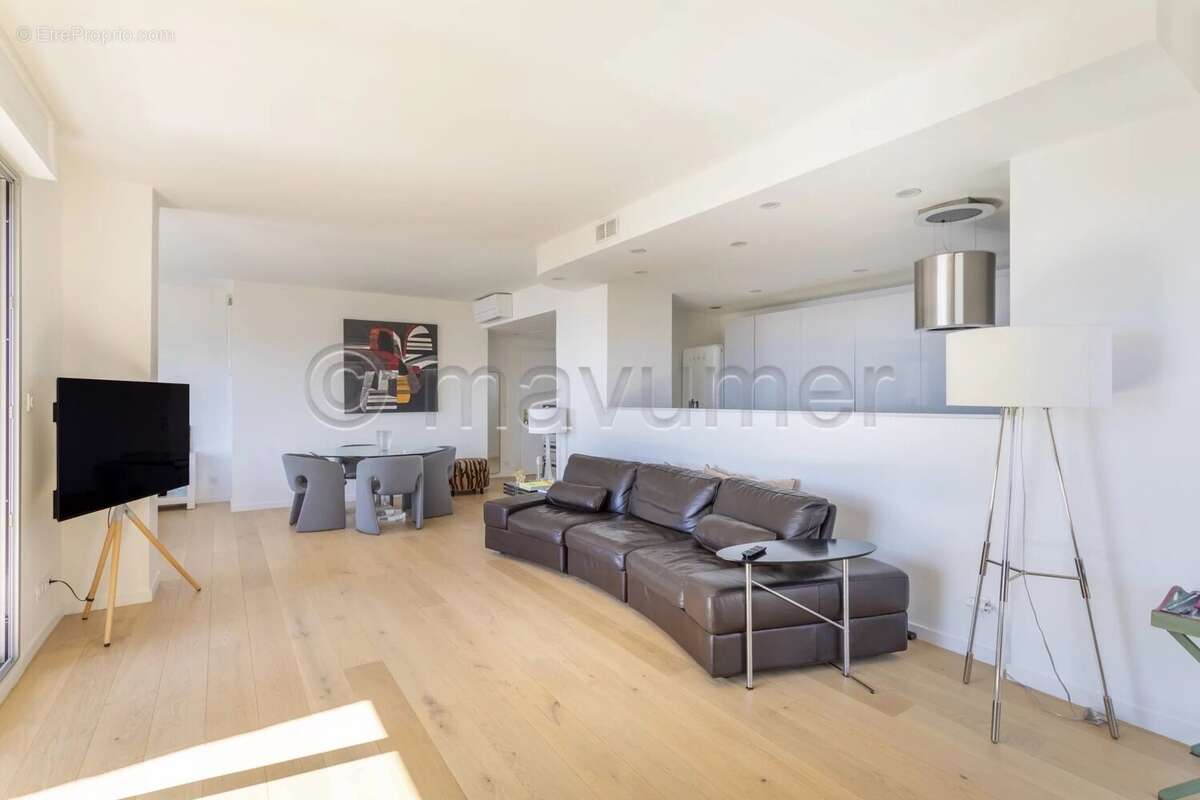 Appartement à MARSEILLE-7E