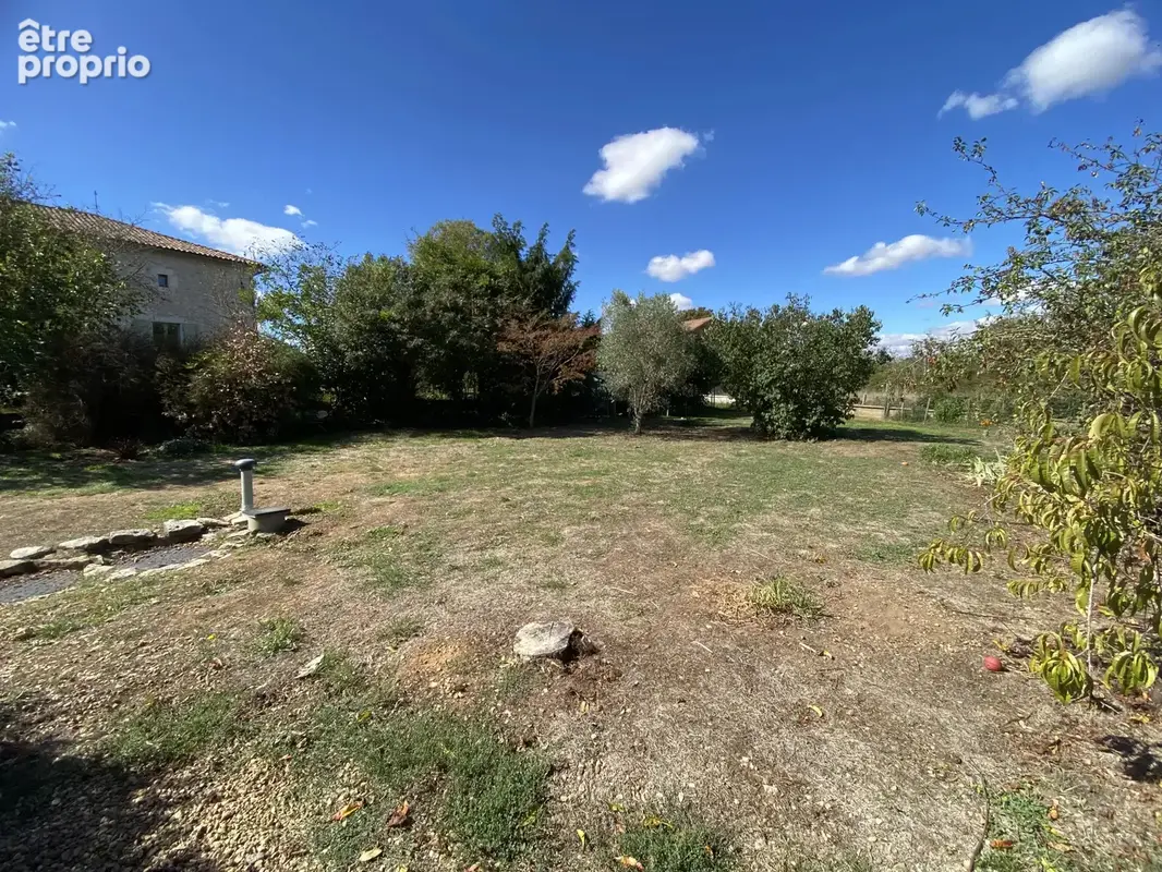 Maison de campagne avec terrasse couverte et dépendances - photo 2