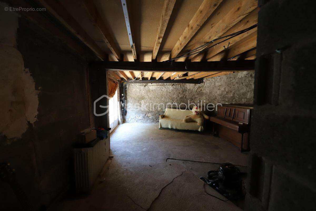 Grande Maison avec jardin de 5049 m² - photo 11