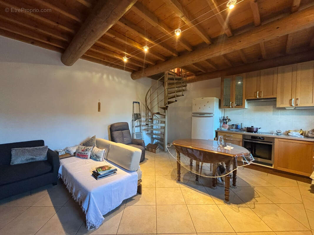 Maison à VALLABREGUES