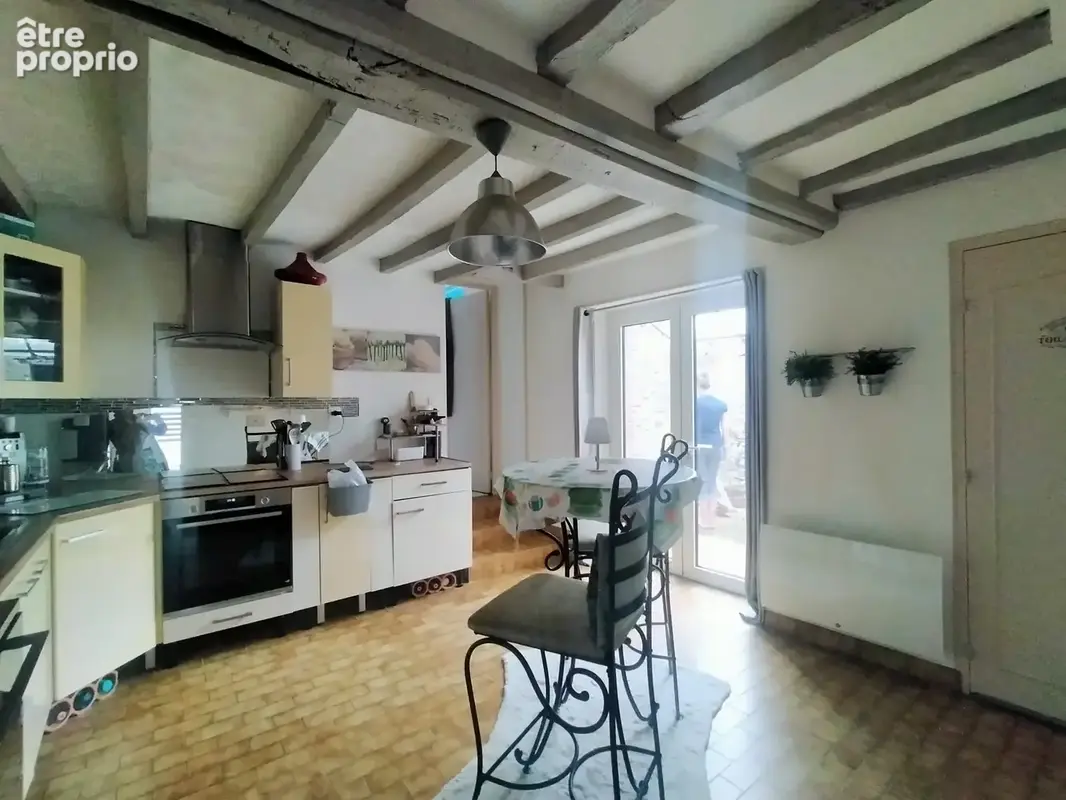 Maison à vendre Chémeré le Roi cuisine