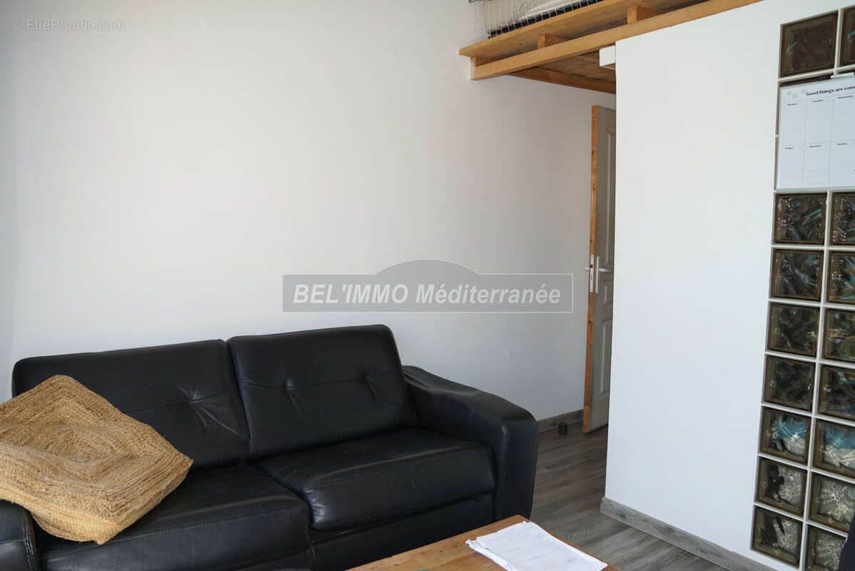 Villa 3 chambres, avec piscine et dépendances - photo 19