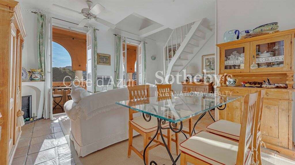 Appartement à SAINT-TROPEZ