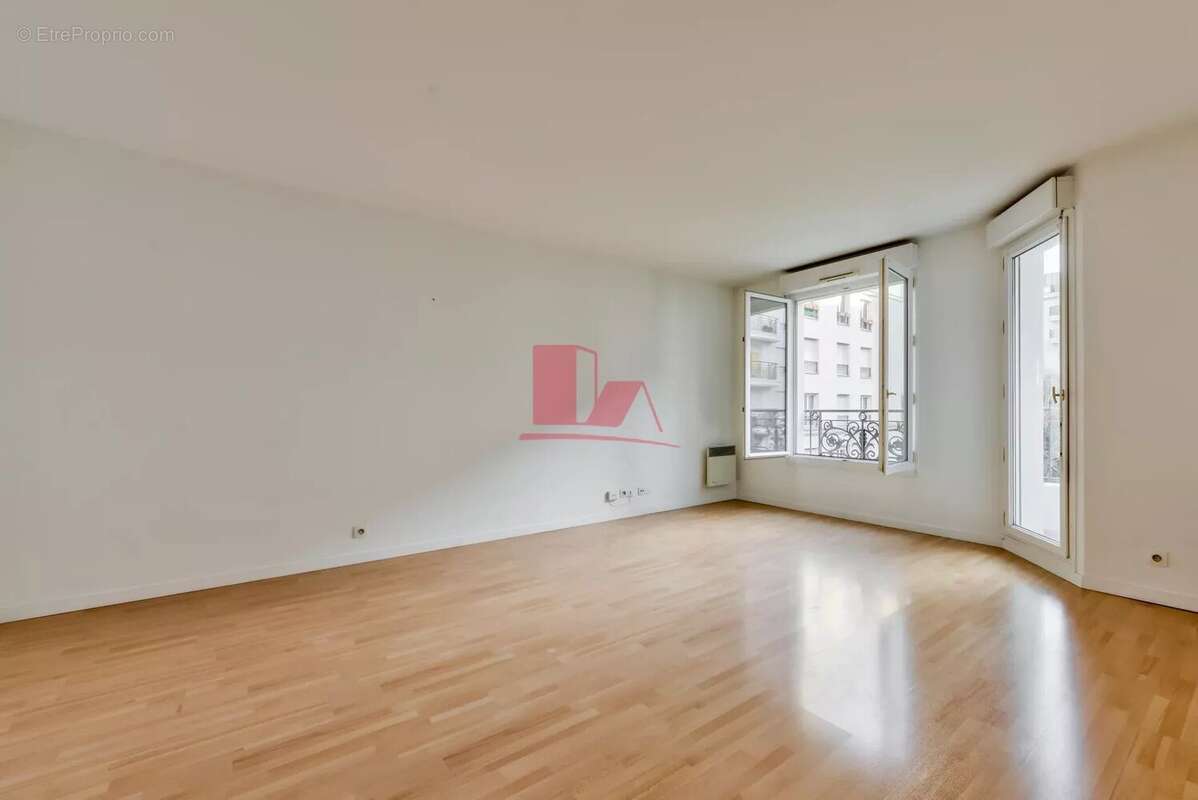 Appartement à ISSY-LES-MOULINEAUX