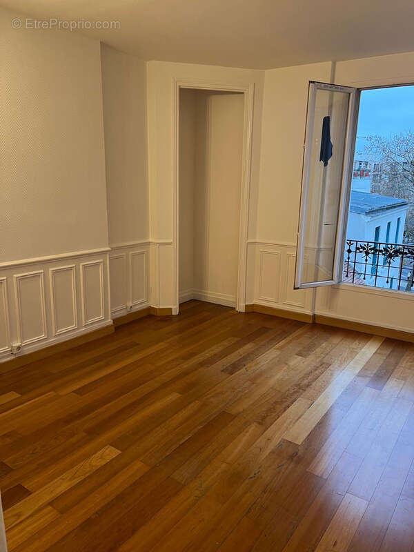 Appartement à COLOMBES