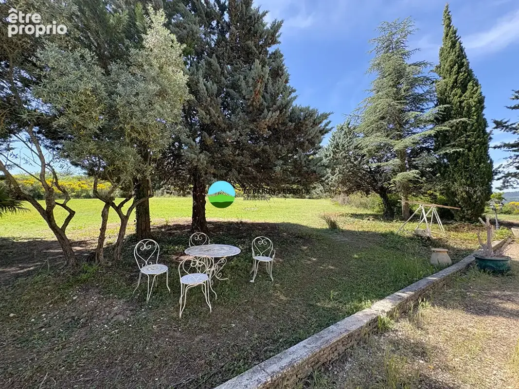 Villes sur Auzon, maison à rénover avec 2 dépendances et piscine sur parcelle de plus d'un Ha - photo 4