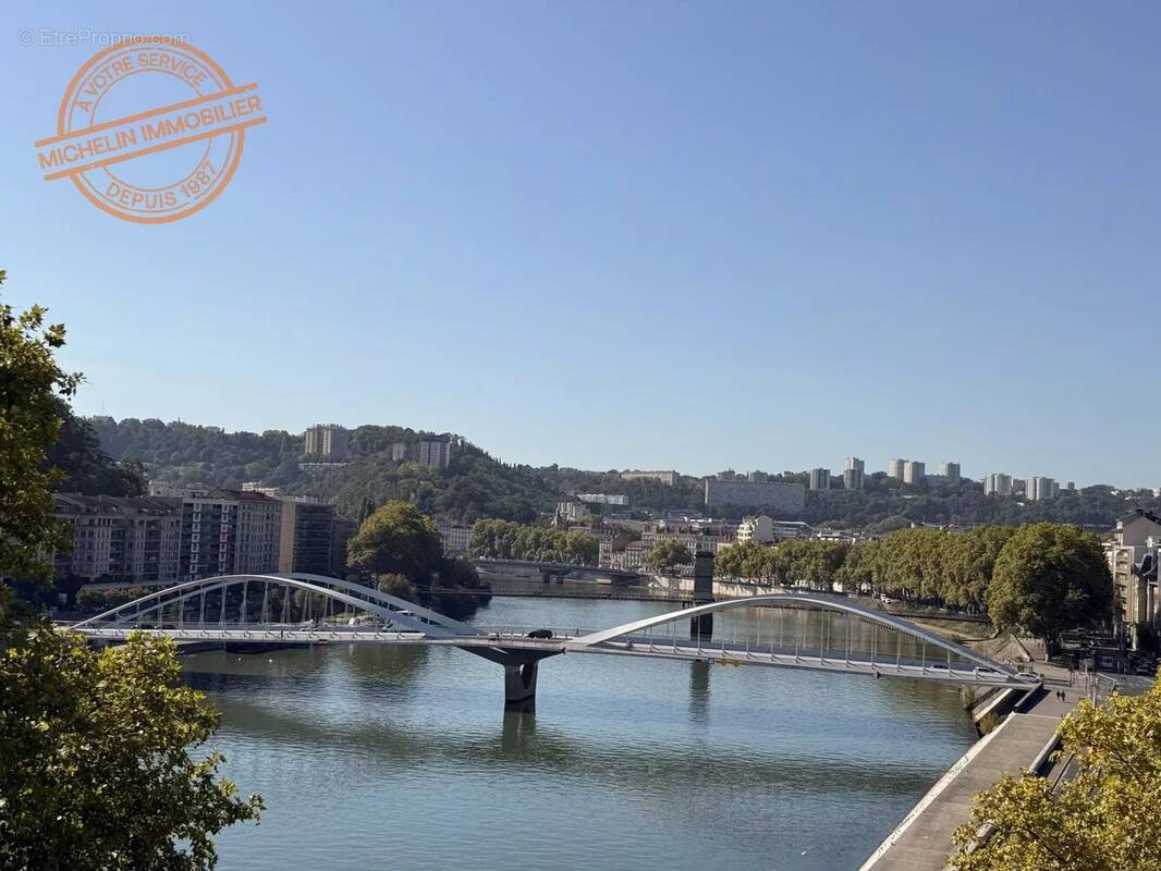 Appartement à LYON-9E