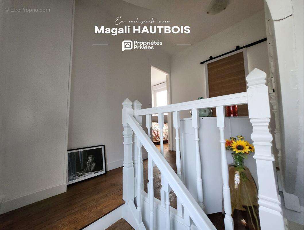 Maison Saint-Hilaire-Du-Harcouët 6 pièce(s) 110 m2 - photo 6