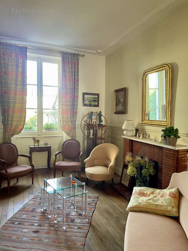Maison 183 m² à Angouleme  - photo 7