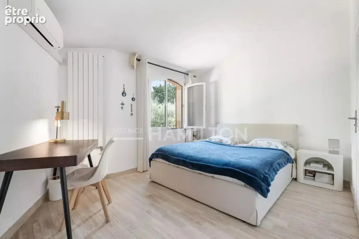 Cannes : Élégante maison darchitecte entièrement rénovée - photo 13