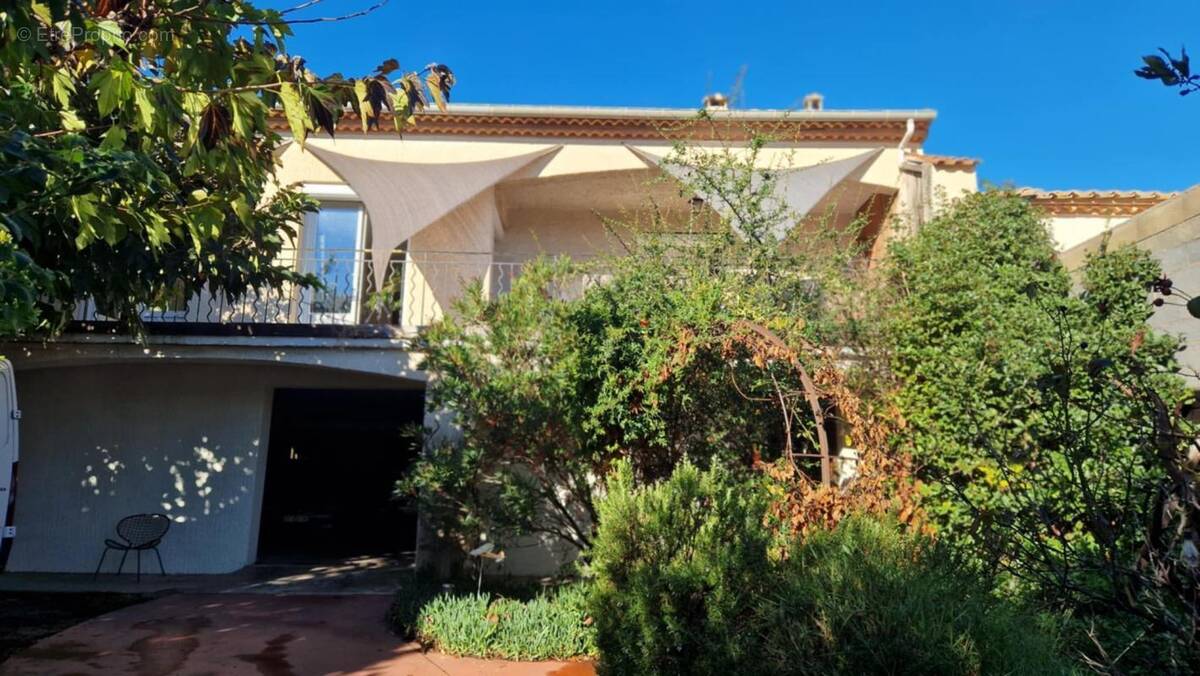 Maison à MEZE