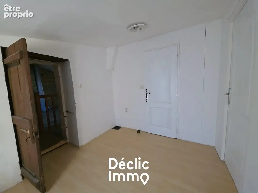 Charmante Maison en Pierre avec Garage et Jardin  A Cherveux - photo 7