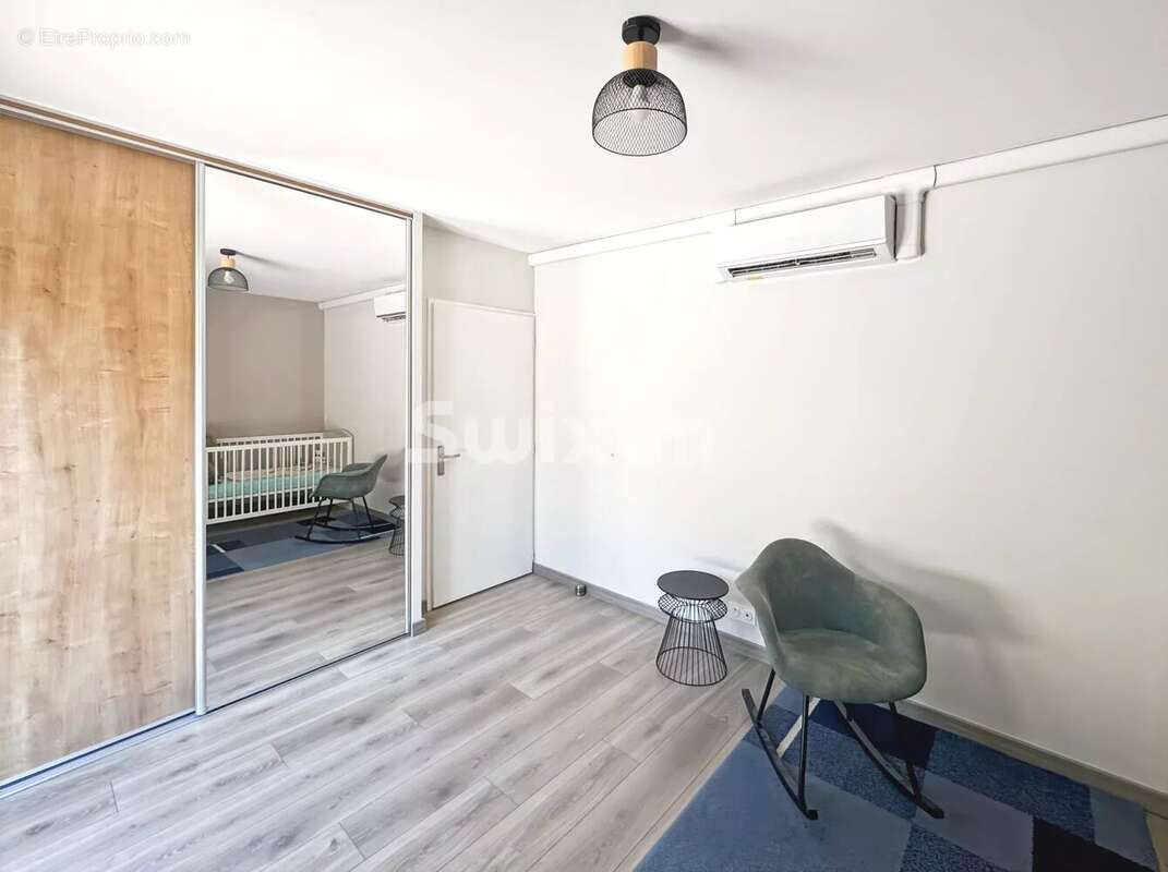 Maison à MONTBOUCHER-SUR-JABRON