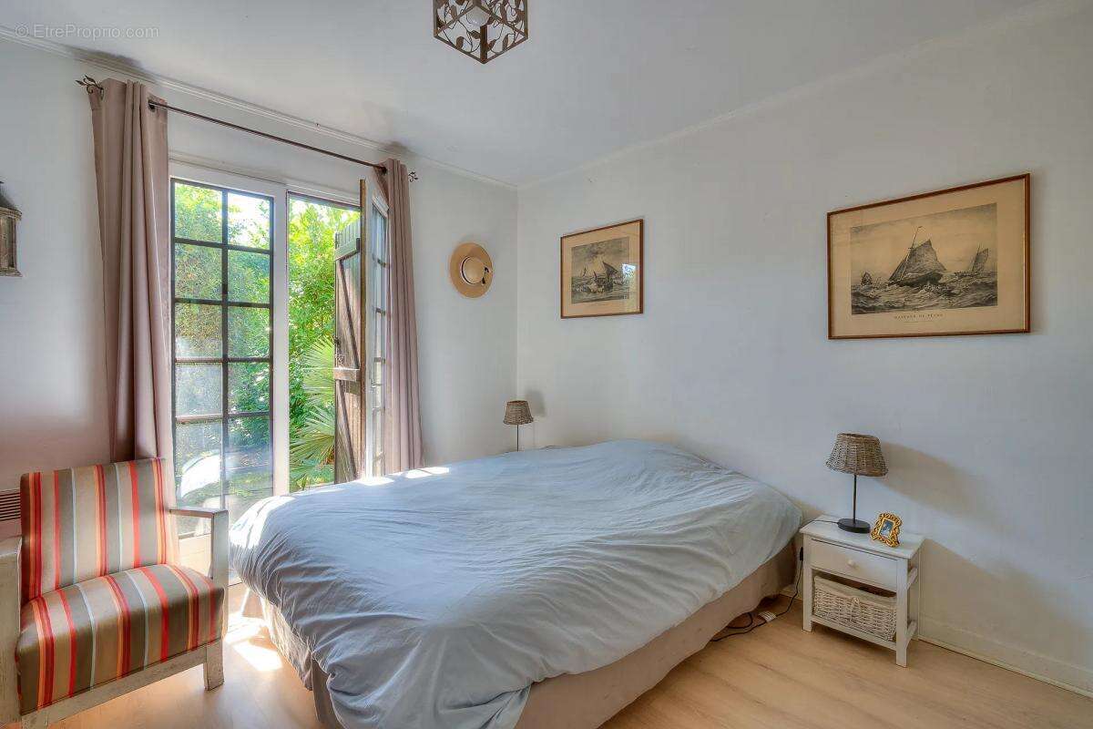 Maison à VILLECRESNES