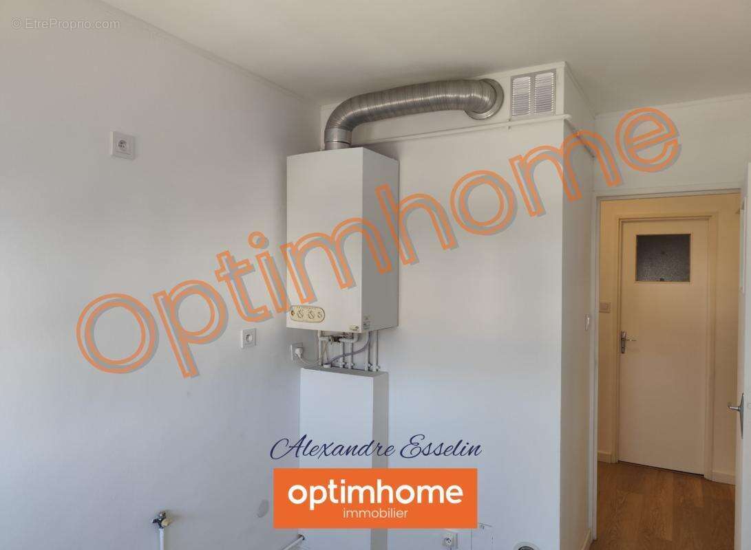 APPARTEMENT 49 m² entièrement rénové avec Garage - FLORANGE - (57) - photo 4