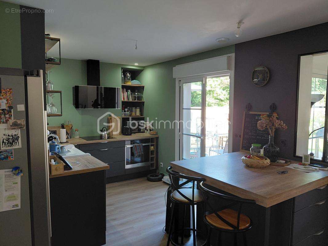 maison 5 pièces 131 m² - photo 2