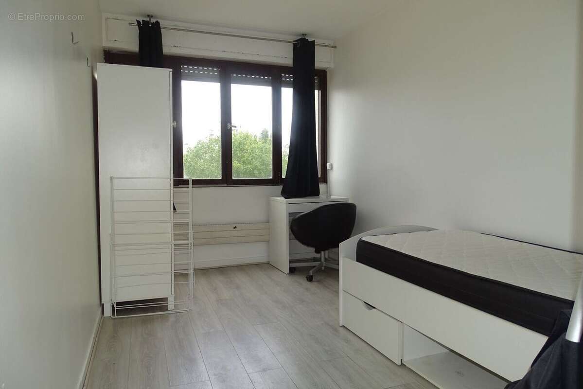 Appartement 88 m² à Creteil  - photo 5