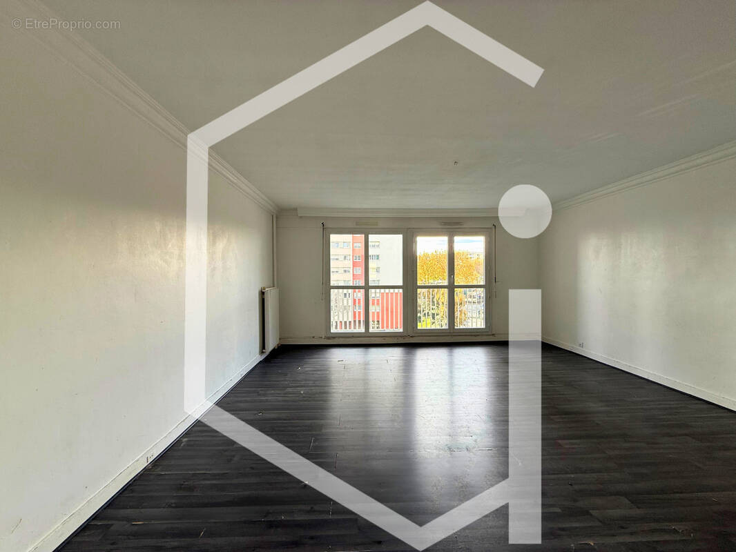 Appartement à ROSNY-SOUS-BOIS