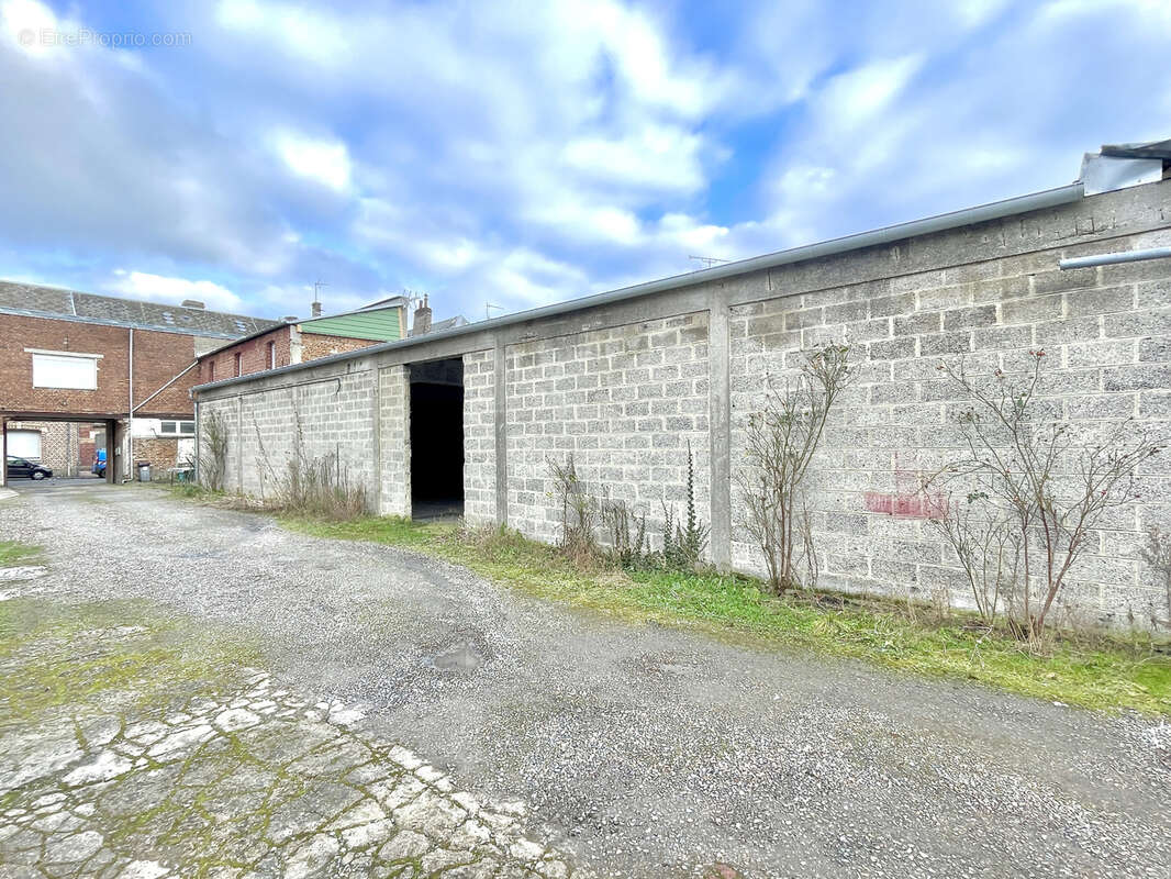 Commerce à SAINT-QUENTIN