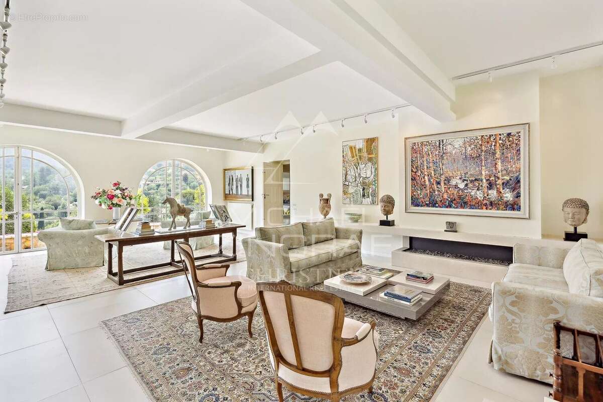 Maison à LE BAR-SUR-LOUP