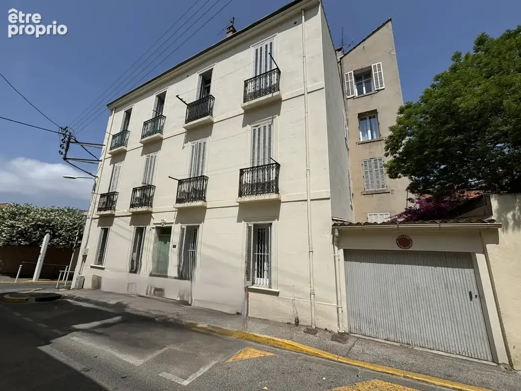 TOULON- LE MOURILLON Appartement de type 2 avec courette - photo 5