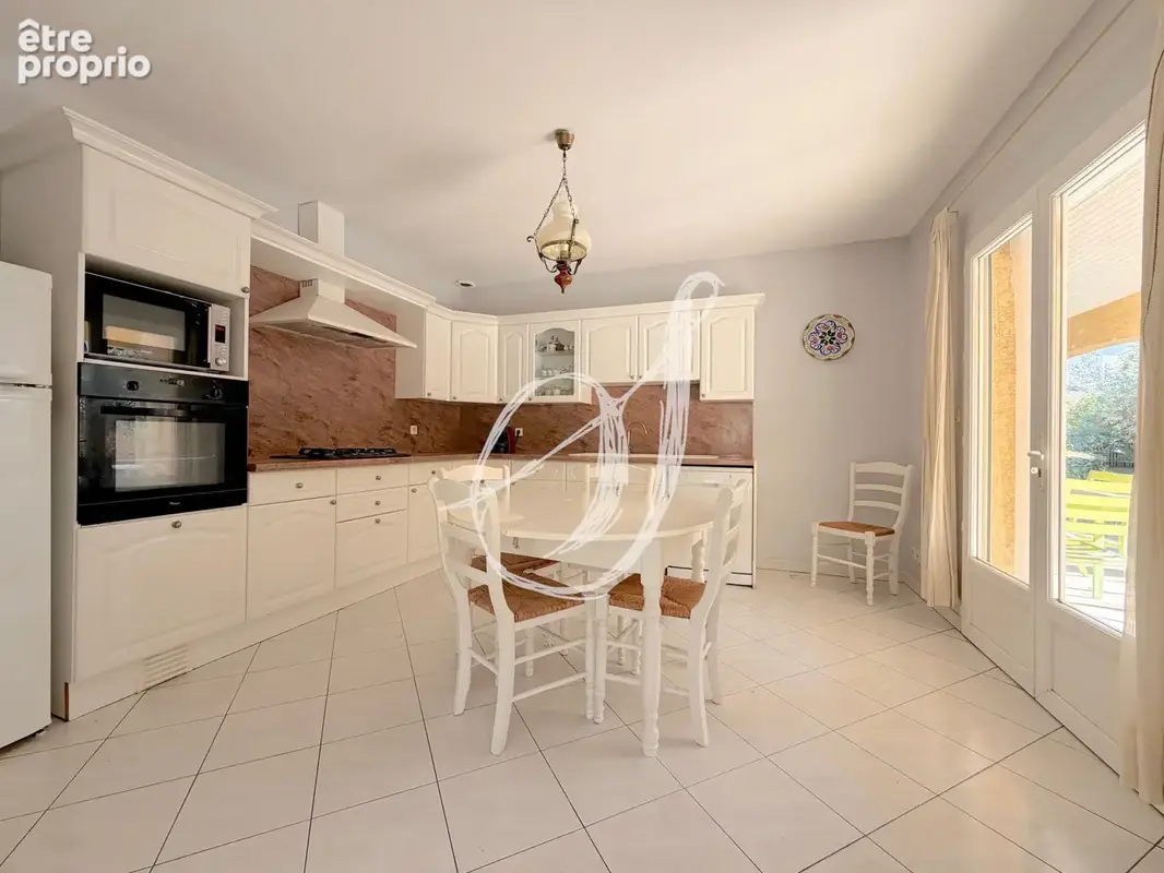 Villa de plain-pied de type 4, trois chambres avec jardin & sous-sol intégral sur Saint Georges d'Orques - photo 8