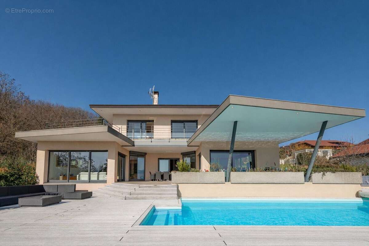 Maison à ARGONAY