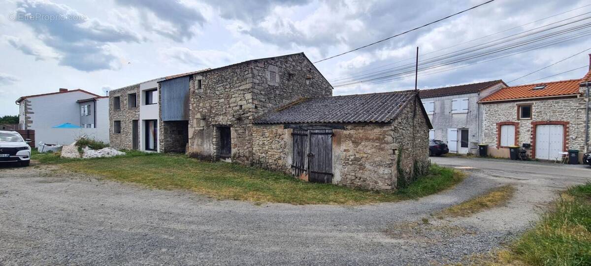 Maison à SAINT-HILAIRE-DE-CLISSON