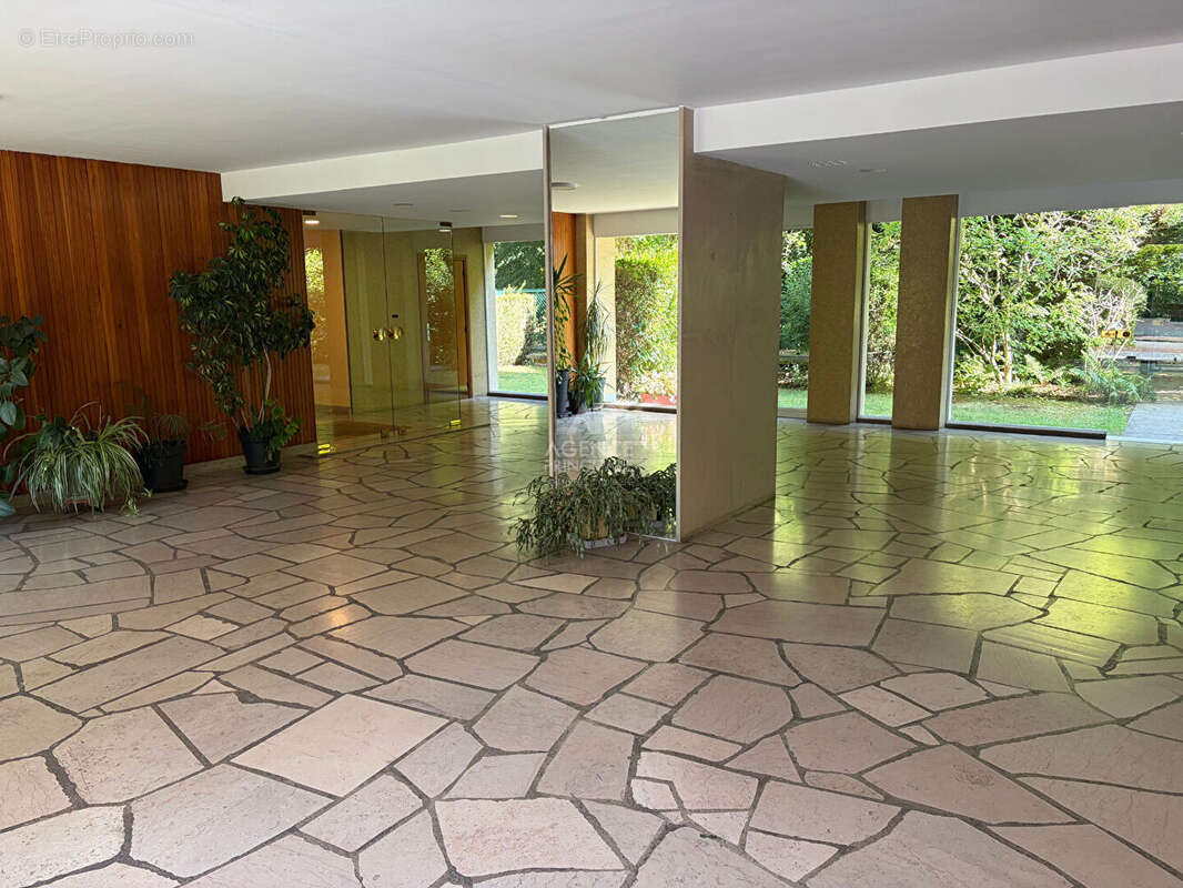 Appartement Saint Germain En Laye 5 pièce(s) 103.08 m2 - photo 3