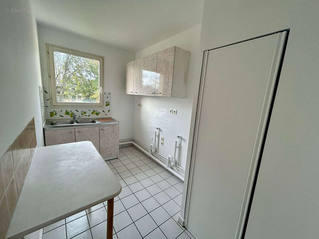 Appartement à VERNEUIL-SUR-SEINE